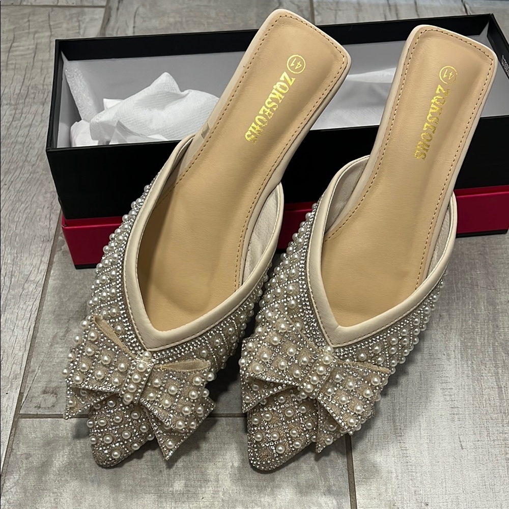 Zara Cream Mules with Decorative Bow